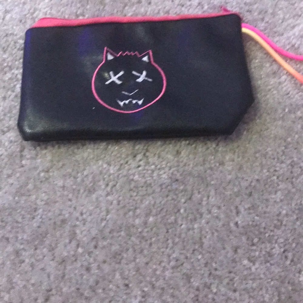 Wallets - Picture 5 of 7